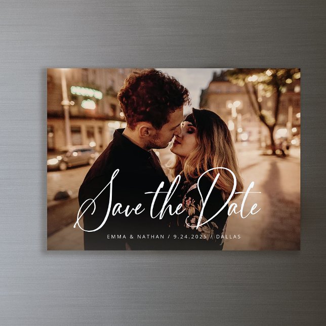 Convite Script e Foto Elegante | Salvar a data (An elegant, magnetic save the date photo card)