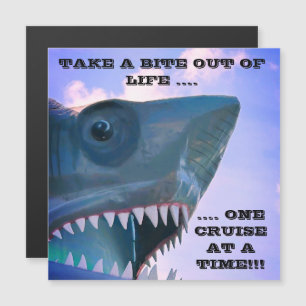 CONVITE SHARK CRUISE DOOR MAGNET