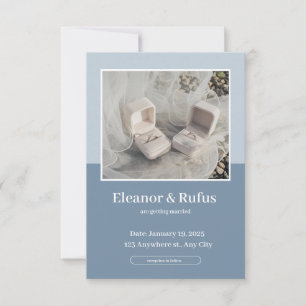 Convite Simples Azul e Branco Centrado em Fotos