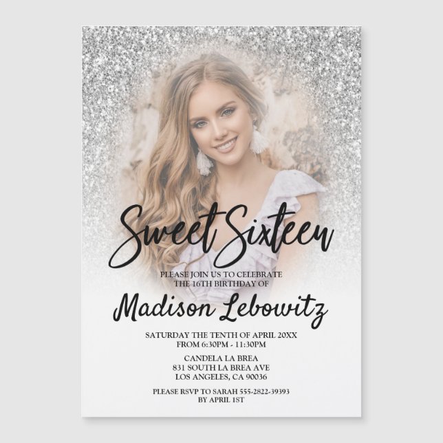 Convite Sweet 16 Elegant Silver & White Magnetic Invite (Frente)