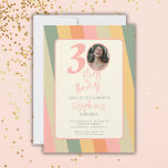 Convites 30 30 florescente Foto rosa Boho florescente<br><div class="desc">Faça uma declaração de na moda com seu aniversário de 30 anos com Trinta, Flerty e Convites de festas de aniversários Boho em Movimento! Estes convites foram feitos para capturar a essência do bô charm e da nostalgia retrorativa, fazer-os a escolha perfeita para a sua celebração de aniversário marco. Com...</div>