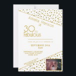 Convites 30 e Fabuloso aniversário de 30 anos de fotos Dour<br><div class="desc">30 e Dourado convite para aniversário de 30 anos de fotos Glitter. O convite de aniversário para ela,  ouro brilhante e elegante. Adicione sua foto.</div>