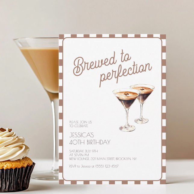 Convites 40º Espresso Martini fez Festa de aniversário cast (40th Espresso Martini Brewed Brown Birthday Party Invitation)