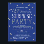 Convites 45º aniversário do Glitter Confetti Surprise Party<br><div class="desc">Este Convite de festas chic e na moda 45º aniversário da Surpresa apresenta um elegante tema de confete de ouro prateado com tipografia moderna. Personalize a cor de fundo para corresponder ao tema do evento. Para um convite ainda mais memorável, selecione uma forma recortada ou papel texturizado. *Por favor, note...</div>