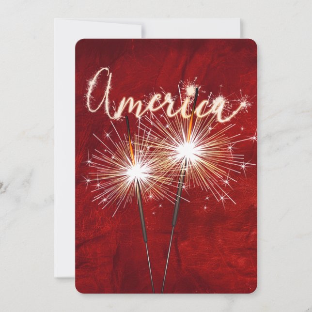 Convites 4 de julho do Partido Sparkler on Red (Frente)