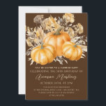 Convites 50º Aniversário Partido Surpresa Rustic Boho Pumpk<br><div class="desc">As abóboras de cor d'água elegantes são aninhadas em várias folhagens e flores de outono. Um fundo castanho escuro e rico enquadra-o à perfeição. Perfeito para uma comemoração do outono.</div>