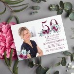 Convites 50 e fabulosa festa de aniversário 50ª foto elegan<br><div class="desc">Elegante feminina 50 e fabulosa fotografia de festa de aniversário e convite personalizado de nome com rosas vermelho-d'água,  poeirentos e azuis,  e um moderno roteiro de tipografia.</div>