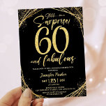 Convites 60ª Festa de aniversário 60 Glitter Dourado preto<br><div class="desc">Jogue uma celebração deslumbrante com o nosso "60º Convite Moderno e Dourado da Festa de aniversário Elegante!" Perfeito para um evento glamouroso e inesquecível. Compre agora e faça a surpresa realmente brilhar! ✨ 🎉 Note que o efeito de brilho dourado é simulado,  não é utilizada uma falha real</div>