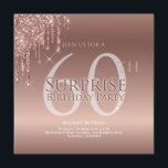 Convites 60º aniversário surpresa de brilho rosa<br><div class="desc">É hora de comemorar e este convite fará com que sua festa vá na direção certa. Este design apresenta brilho cor-de-rosa e tipografia personalizada. Muito brilho!</div>