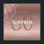 Convites 60º aniversário surpresa do Glitter White<br><div class="desc">É hora de comemorar e este convite fará com que sua festa vá na direção certa. Este design apresenta brilho cor-de-rosa e tipografia personalizada. Muito brilho!</div>