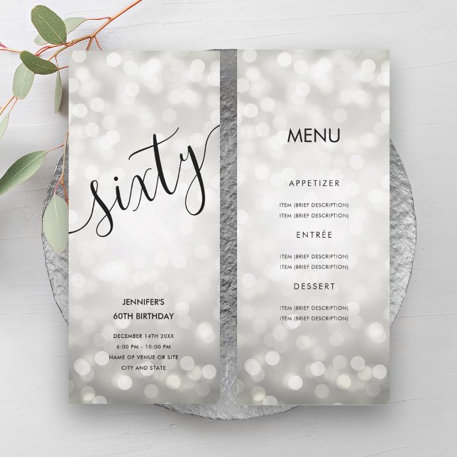 Convites 60. º Aniversário das Luzes Luminosas Prateadas (60th Birthday Menu Silver Glitter Lights Invitation)