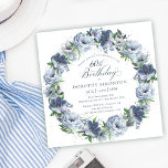 Convites 60. º Aniversário Pia Azul<br><div class="desc">Rosas e peônias de cor azul-d'água macia criam uma coroa bonito de primavera para decorar este 60º convite de aniversário. A tipografia adiciona uma estética elegante. Este convite de aniversário elegante está disponível tanto no estoque de papelão tradicional quanto numa versão descarregável. Faz parte da coleção Floral Azul Dusty. Ele...</div>