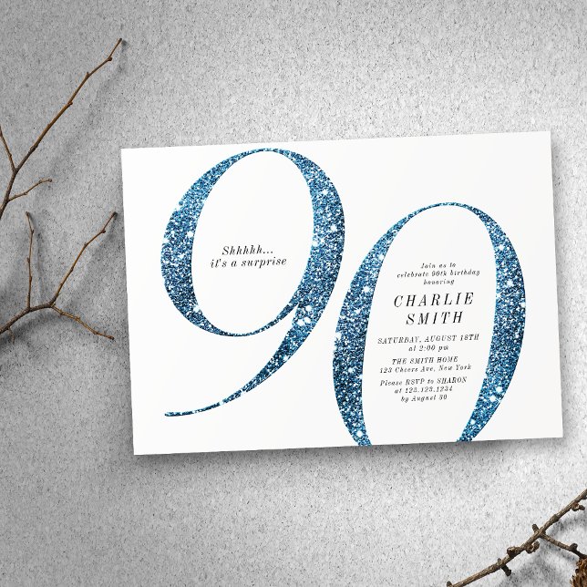 Convites 90 de aniversário de brilho azul moderno minimalis (Modern minimalist faux blue glitter 90th birthday invitation)