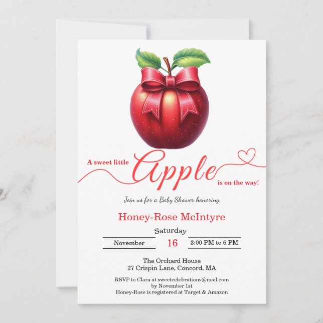 Convites A Little Apple Is On The Way | Fall Baby Shower  (Frente)