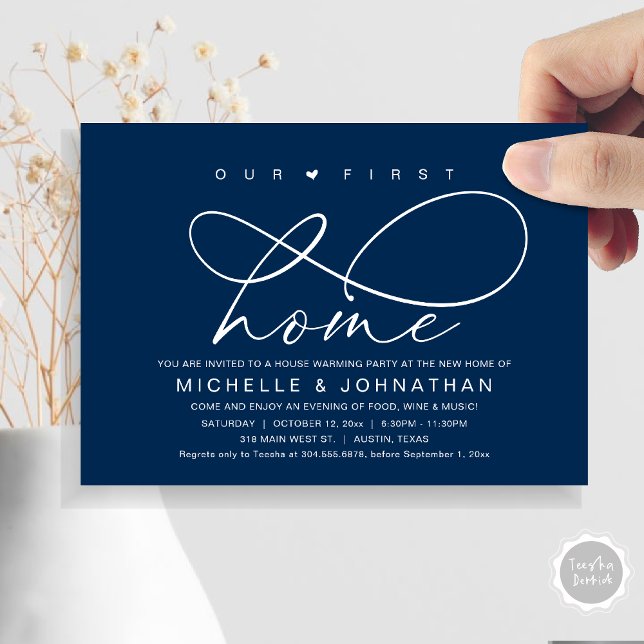 Convites A nossa primeira festa de lar moderno (Our First Home, New Housewarming Party Invitation Card, PDF, Modern Romantic Script, Navy Blue)