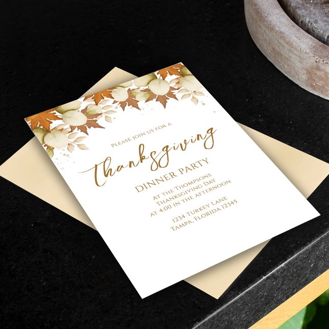 Convites Ação de Graças da Folhagem de outono Elegante Gree (Thanksgiving dinner invitation with fall Autumn greenery leaves and foliage. )