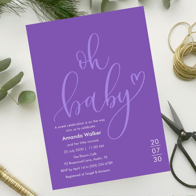 Convites Ah, Bebê!  Chamada de Bebê com Roteiro Roxo Elegan (Oh Baby! Elegant Purple Script Baby Shower Invitation)