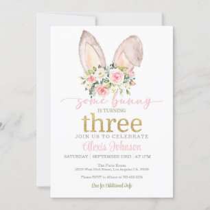 Convites Algum Coelhinho está Fazendo TRÊS Orelhas de Coelh