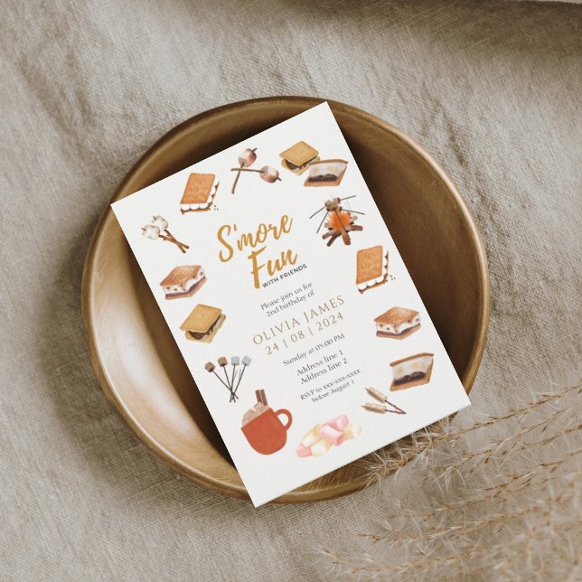 Convites Amigos de idade mais divertidos acampando no anive (Criador carregado)