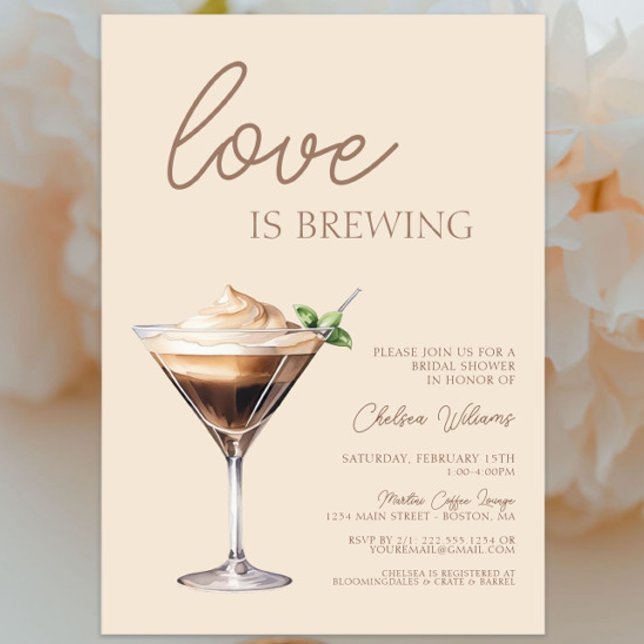 Convites Amor é Criar Chá de panela Espresso Martini (Love is brewing Espresso Martini Bridal Shower Invitation, Bridal Brunch, Cream, Modern Chic Trendy)