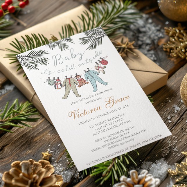 Convites Amor é frio fora do sexo Chá de fraldas neutro (Cute Baby It's Cold Outside Winter Baby Shower Invitations. Xmas Baby Pajamas, Stuffed Animals, Pine)