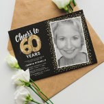 Convites Anima 60 Anos 60 Foto de Aniversário<br><div class="desc">Elegante convite de aniversário do sexagésimo com um fundo preto na moda que pode ser mudado para qualquer cor,  uma foto da aniversariante / menino,  brilho dourado,  sessenta balões de hélio dourado,  e um moderno modelo de texto de celebração de 60 anos que é fácil de personalizar.</div>