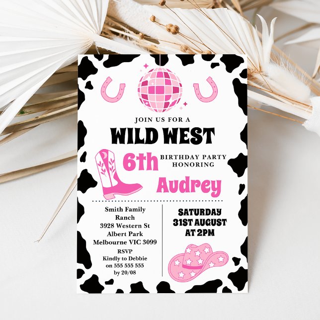 Convites Aniversário da Garota Ocidental Selvagem Negra-Ros (Hot pink and black girls cowgirl, wild west or western themed birthday invitation with disco ball.)