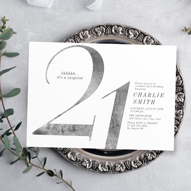 Convites Aniversário de 21 anos prateada moderna minimalist (Modern minimalist faux silver 21st birthday invitation)