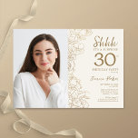 Convites aniversário de 30 anos de Foto Surpresa Elegante D<br><div class="desc">Convite de festas de aniversário de 30 anos de surpresa de creme de ouro floral com sua foto na frente da placa. Elegante design moderno com desenhos botânicos desenhados em destaque e letra de script de tipografia. Simples trendy convida cartão perfeito para uma festa de na moda. Pode ser personalizado...</div>