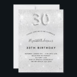 Convites aniversário de 30 anos prata glamourosa<br><div class="desc">Um convite moderno,  na moda e glamouroso para um aniversário de 30 anos. Um fundo com aparência de prata falsa,  decorado com poeira brilhante. Personalize e adicione o seu nome e detalhes da festa. O número 30 é escrito com uma fonte de estilo de balão,  script.</div>