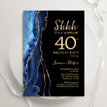 Convites aniversário de 40 anos de Surpresa de Agitação Dou<br><div class="desc">convite de festas marinho azul, preto e dourado agata o aniversário de 40 anos surpresa. Elegante design moderno com cor azul-real de água agate marble geode fundo, fonte falsa de ouro brilhante e script de tipografia. Trendy convida o cartão perfeito para uma comemoração de dia das mulheres na moda. Impressos...</div>