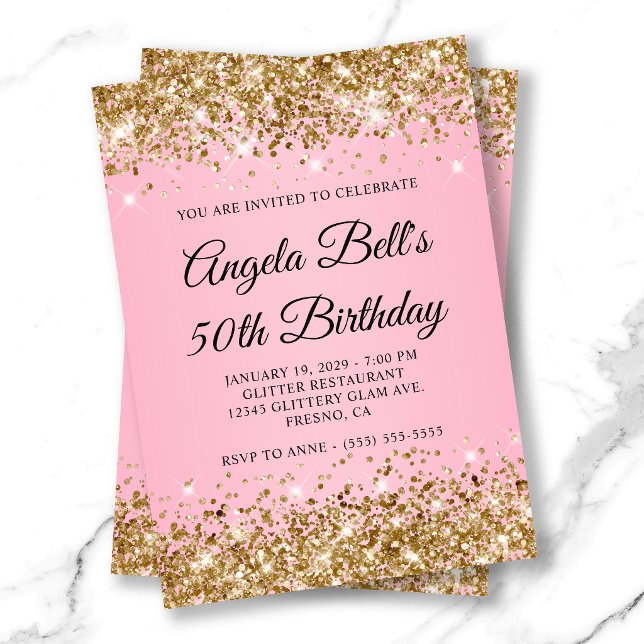 Convites Aniversário de 50 anos com Monograma Chique Rosa B (Gold Glitter Pink Fancy Monogram 50th Birthday Invitation)