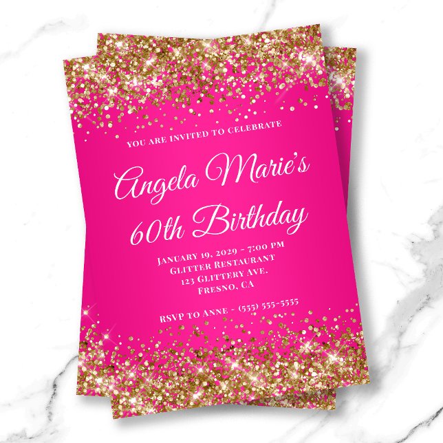 Convites Aniversário de 60 anos com Glitter Dourado Rosa Qu (Gold Glitter Hot Pink Fancy Monogram 60th Birthday Invitation)
