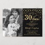 Convites Aniversário de Casamento de 30 com Foto - Dourado<br><div class="desc">Convite de 30 Casamento de Aniversário com Foto. Design elegante em ouro e preto com fonte de script e confete. Pode ser personalizado para mostrar qualquer ano de casamento. Até 30 anos!</div>