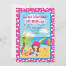 Aniversário de criança de praia de Brunette Haired