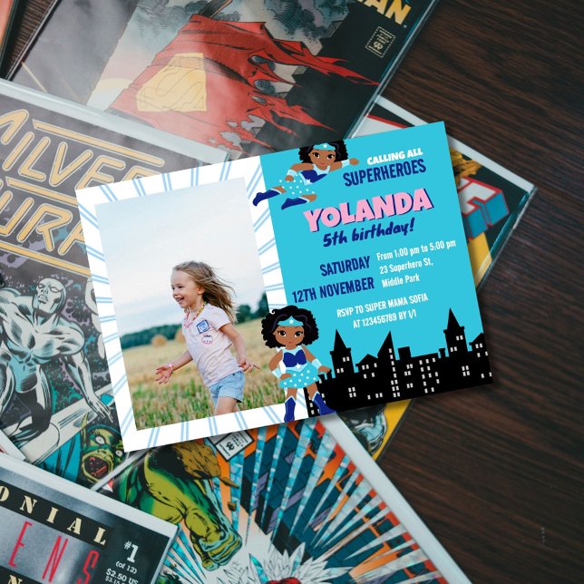 Convites Aniversário de criança de Super-Heróis de Rapariga (Criador carregado)