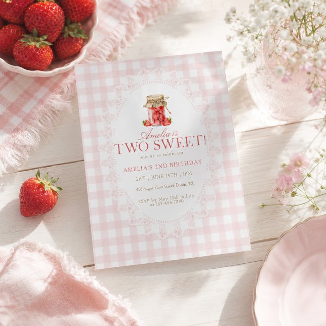 Convites Aniversário de Duas Doce Morango Gingham Rosa (Criador carregado)