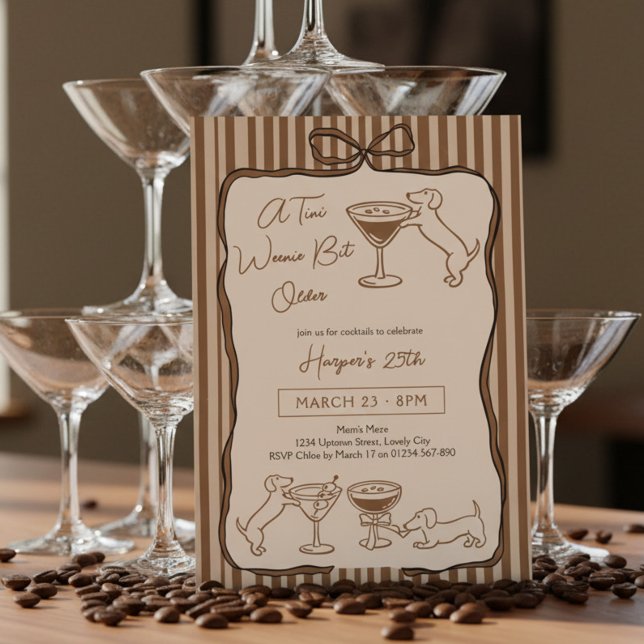 Convites Aniversário de Martini Tini Weenie Bit Older Dachs (A Tini Weenie Bit Older invitation with dachshund and martini doodle drawings)