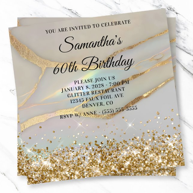 Convites Aniversário do 60º aniversário da Glittery Dourada (Glittery Gold Marbled Opal 60th Birthday Invitation)