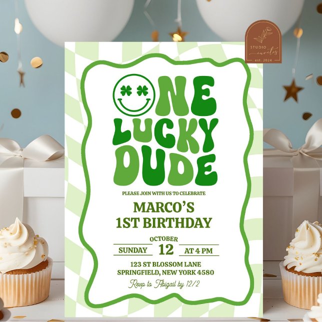 Convites Aniversário do Dia de São Patrício Retro Verde Ond (Criador carregado)