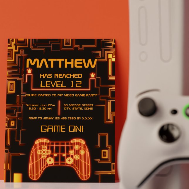 Convites Aniversário do Gamer do Controlador de Console do  (Cool Trendy Boy Console Controller Gamer Birthday Invitation)