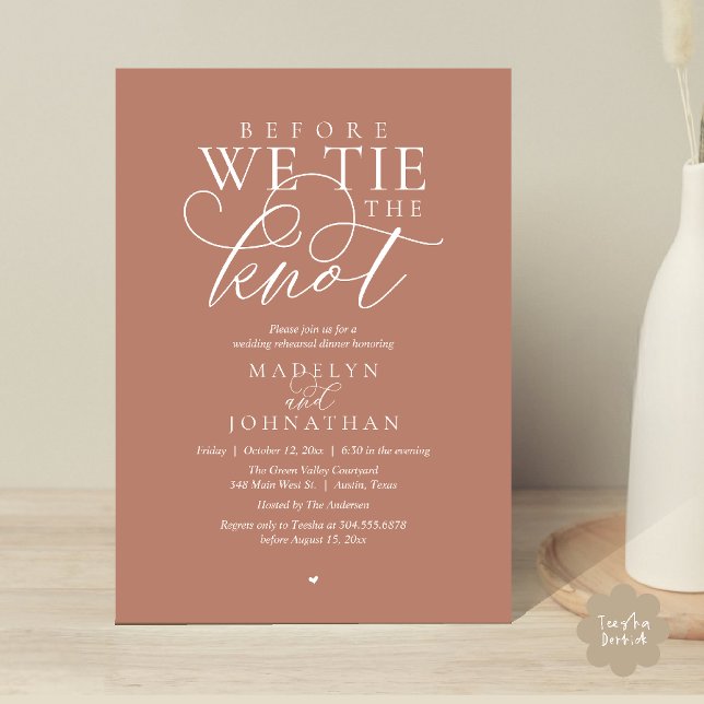 Convites "Antes de dar o nó", Jantar de Ensaios de Casament ("Before we tie the knot", Modern Romantic Wedding Rehearsal Dinner Invites Card in Terracotta Brown)