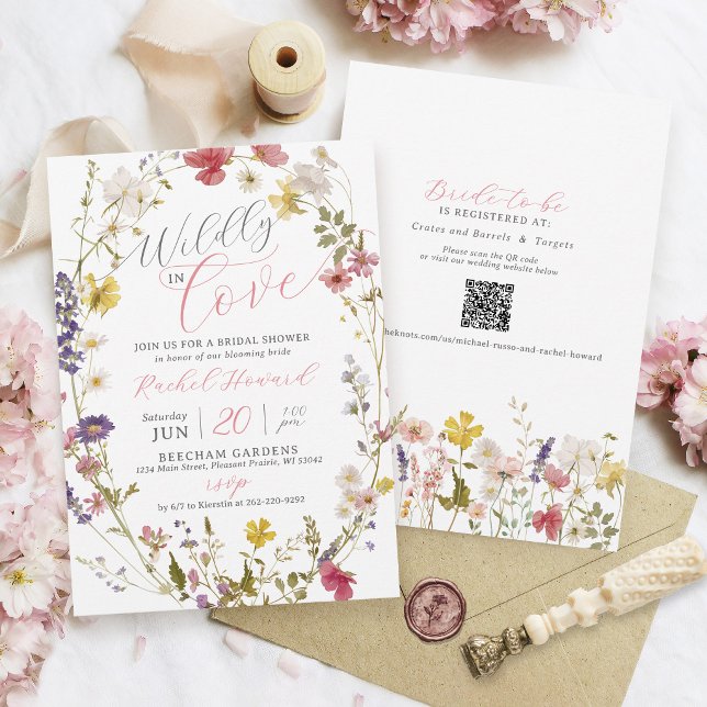 Convites Apaixonadamente Enamorada Brunch Floral de Chá de  (Elegant modern Wildly in Love is in bloom watercolor wildflower floral QR code bridal shower invite)