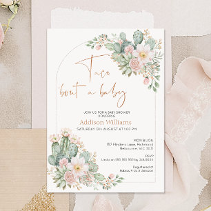 Convites Arch Blush Floral Taco sobre um bebê