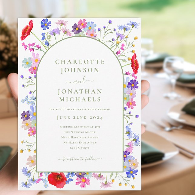 Convites Arco Colorido de Flores Silvestres (Colorful wildflower arch with elegant green typography script wedding invitation )