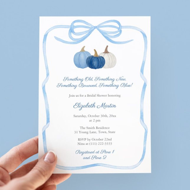 Convites Arco de Abóbora de Queda Algo Chá de panela Azul (Something Old New Borrowed Blue Pumpkins Bridal Shower Party Invitation With Coquette Bow)