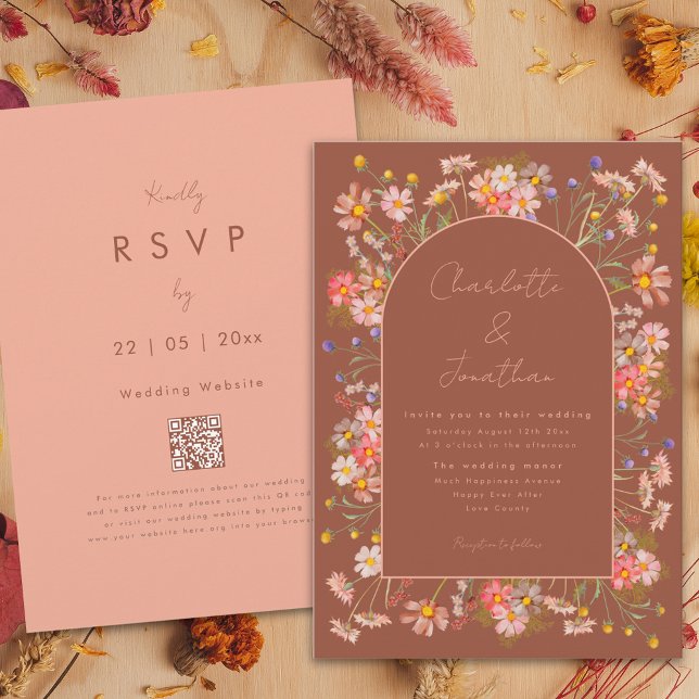 Convites Arco de Flor Silvestre Elegante Laranja Queimado p (Boho chic wildflower burnt orange terracotta fall wedding invitation with wedding website QR code)
