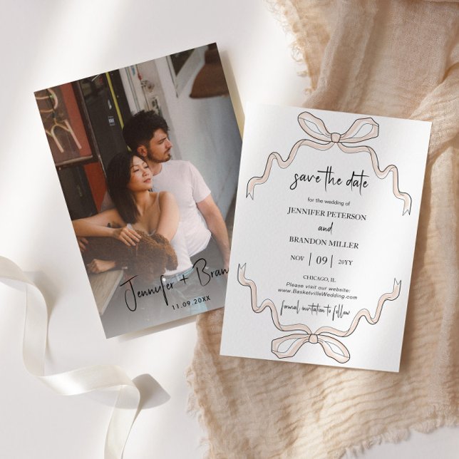 Convites Arco desenhado à mão Salvar a data Foto (Criador carregado)