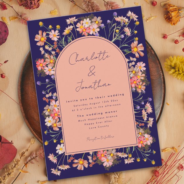 Convites Arco Floral Boho Azul Marinho Casamento de Outono (Boho floral arch navy blue fall wedding with watercolor wildflowers and whimsical script )