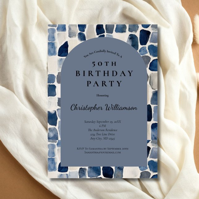Convites Arco Moderno dos Homens de Cerco Azul 50º Aniversá (Blue beige abstract watercolor texture pattern 50th birthday party invitation for him or her. )